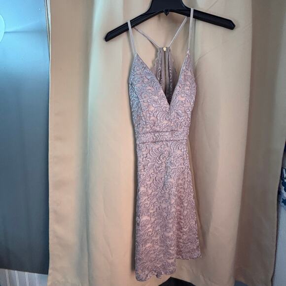 Winsor For the Love of Lace Medium Dress - Picture 1 of 6